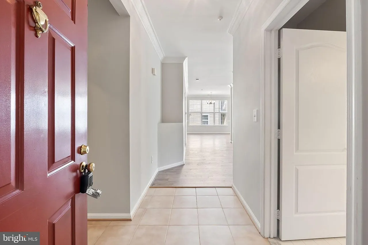 20903 Cedarpost Sq — Photo 3
