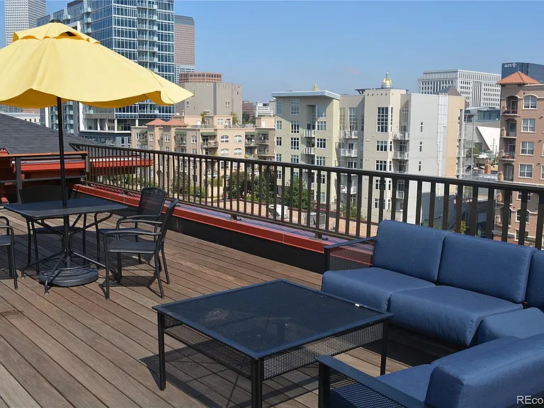 1120 Delaware St #406 — Photo 19