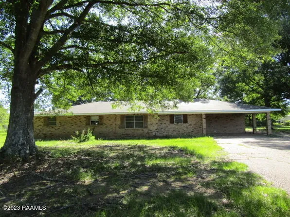 741 9th St, Ville Platte, LA 70586