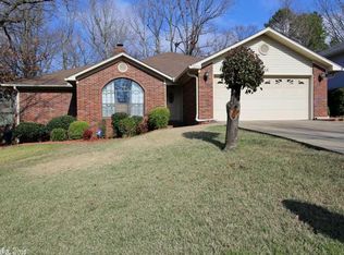 12318 Woodbourne Dr, Little Rock, AR 72211