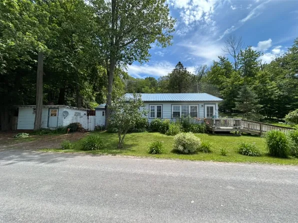 275 Charles Kelley Rd, Oxford, NY 13830