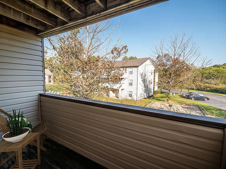 Parkway Station Apartment Homes — Photo 11