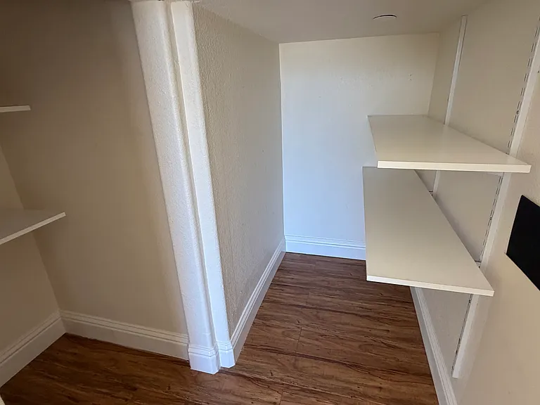 3511 Olsen Dr — Photo 7