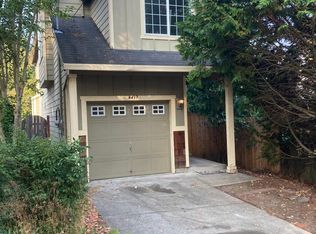 4437 NE 80th Ave, Portland, OR 97218