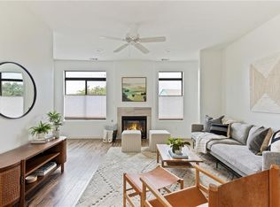 124 Cumberland Rd APT 102, Austin, TX 78704