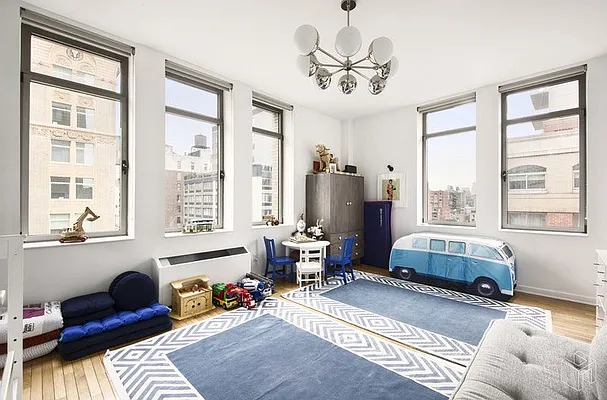 Rented by Halstead Real Estate | media 15