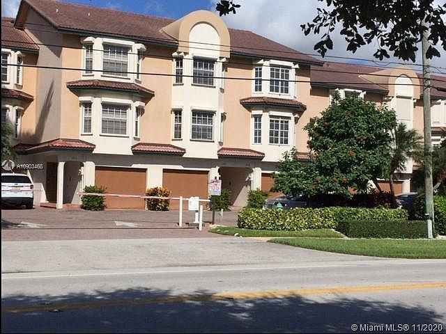 1st image of 4026 N Ocean Dr #10