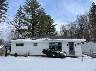 449 S Willow St, Oneida, NY 13421