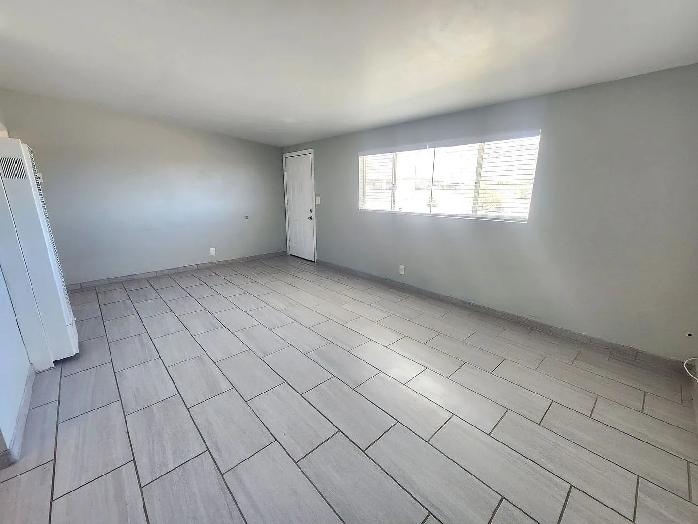 2 bedroom with Spectacular Views — Photo 3