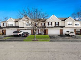 2314 Daybreak Dr #2314, Lake In The Hills, IL 60156