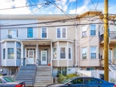 29 Mount Pleasant St, Somerville, MA, 02145