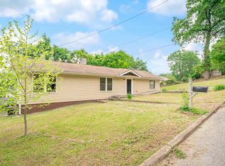 304 Old Mountain Rd, Chattanooga, TN 37409