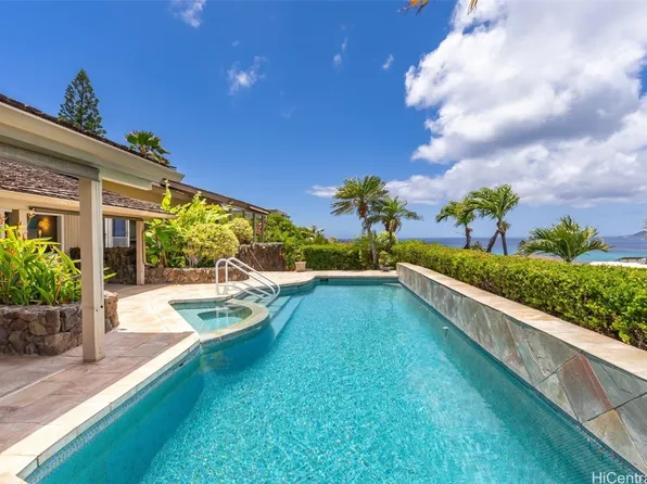 165 Lumahai St, Honolulu, HI 96825