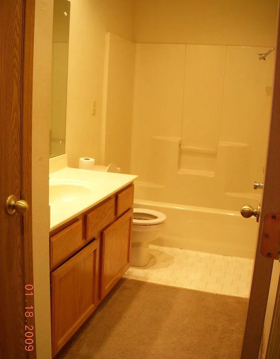 3 bed, 1800 sqft, $1,195 — Photo 4
