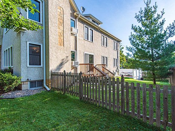 4th image of 5051 Upton Ave S #1