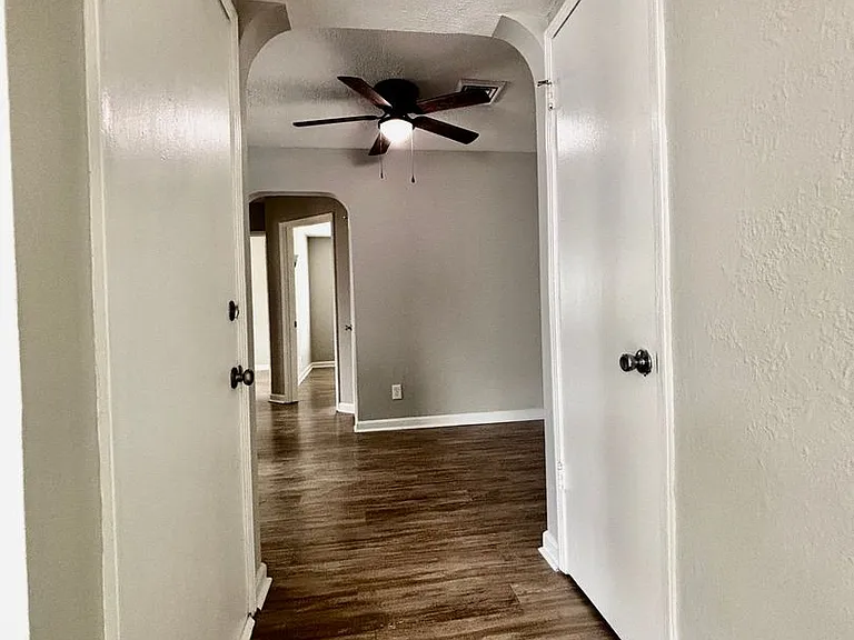 523 Hadley Avenue — Photo 7