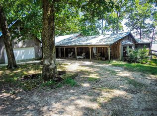 1845 Lakeview Manor Rd, Springville, TN 38256