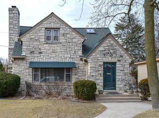 453 N Story Pkwy, Milwaukee, WI 53208