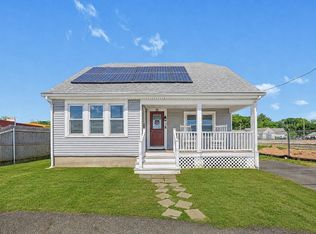 759 Newport Ave, Attleboro, MA 02703