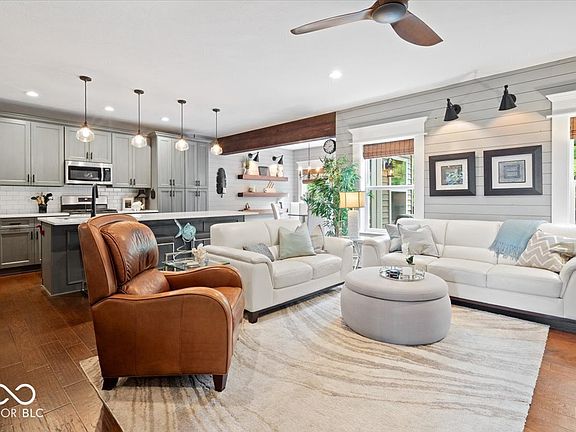 2nd image of 9749 Thorne Cliff Way Unit 102