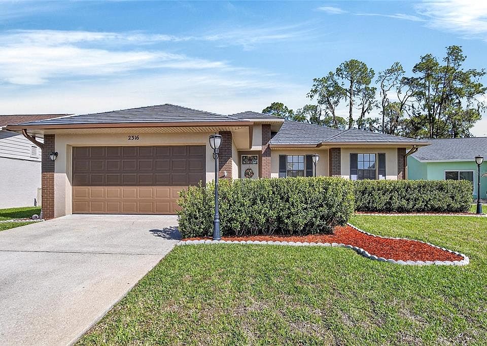 1st image of 2316 WALDEN PLACE N
