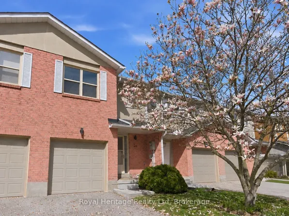 115 Avenue Rd Unit 26, Richmond Hill, ON L4C 9N2