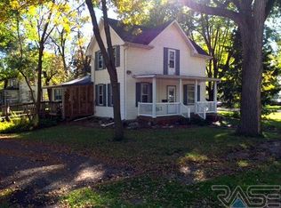 451 2nd Ave, Chancellor, SD 57015