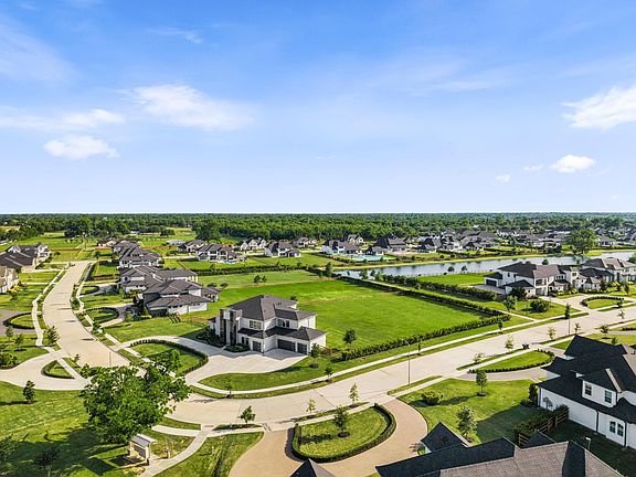 5th image of 29429 Circle S Ranch Trl