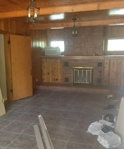 817 S Blakeley St — Photo 6