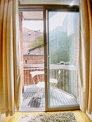 Rented by Triplemint | media 9