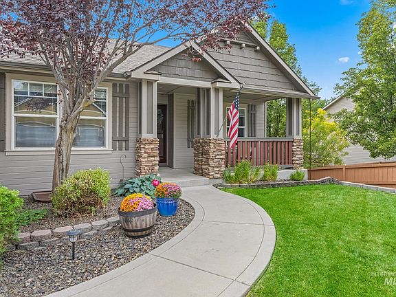 4th image of 7967 S Rafael Way