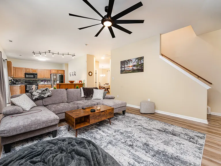 3605 Cold Harbour Dr — Photo 13