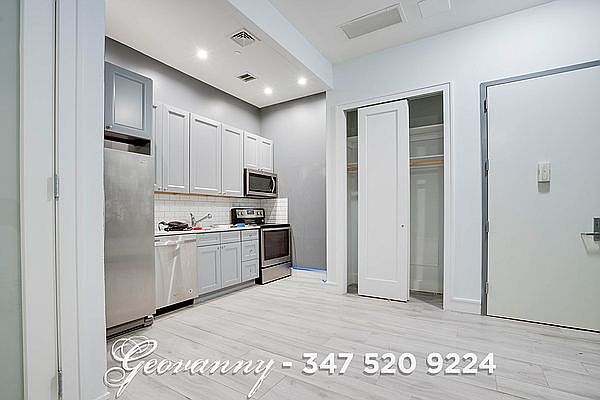 1st image of 1823 Palmetto St #1A