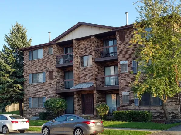 9025 Lincoln Ct #24, Orland Park, IL 60462