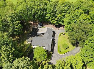 10 W Delaware Pl, White Lake, NY 12786