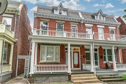 2706 W Main St Photo 1