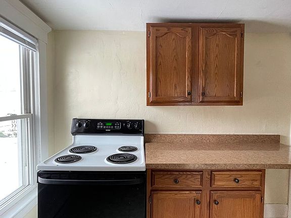 5th image of 1700 Beal Ave #1700.5