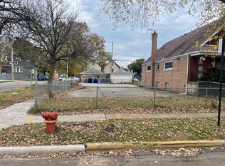 8201 S Commercial Ave, Chicago, IL 60617