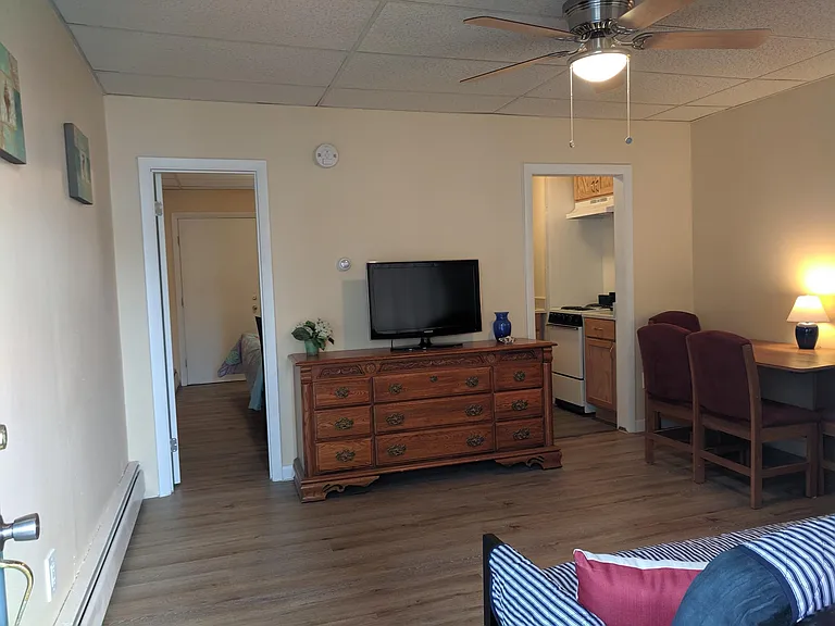 66 E Grand Ave #1 — Photo 3