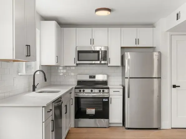 Landis Grove - 1360