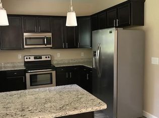 5012 Hansen Rd, Paducah, KY 42001