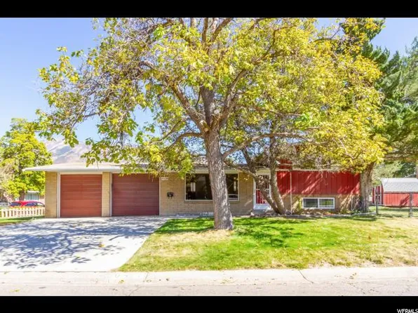 7431 S 2040 E, Cottonwood Heights, UT 84121
