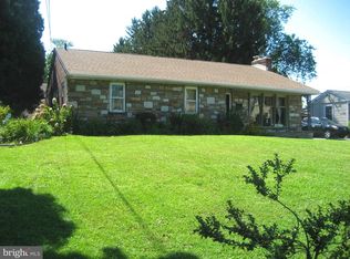 706 Broadway Ave, Primos, PA 19018