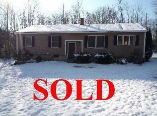 21 Crockett Rd, Gorham, ME 04038