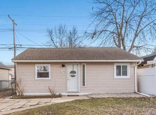 11736 Cardwell St, Livonia, MI 48150