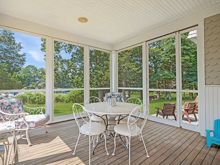13 Waters Edge Rd — Photo 8