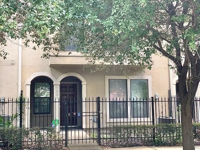 1st image of 1623 Stuart St