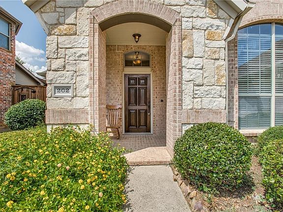 3rd image of 202 Mead Dr