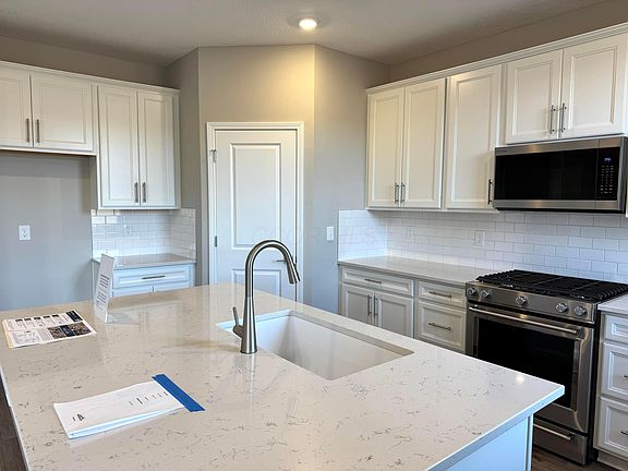 3rd image of 1110 Solitary St Lot 2591