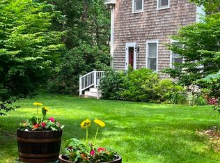 12 Lily Farm Rd, West Tisbury, MA 02575